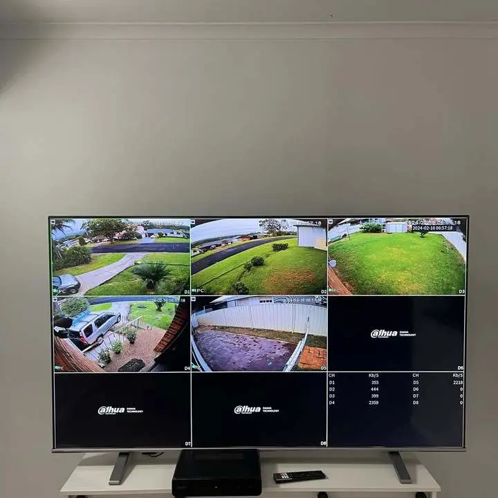 Wall-mounted screen installed with hidden cabling